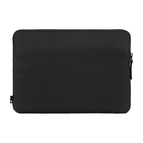 Incase Compact Sleeve Flight Nylon -kansi taskulla MacBook Prolle 14" (M3/M2/M1/2023-2021) (musta)