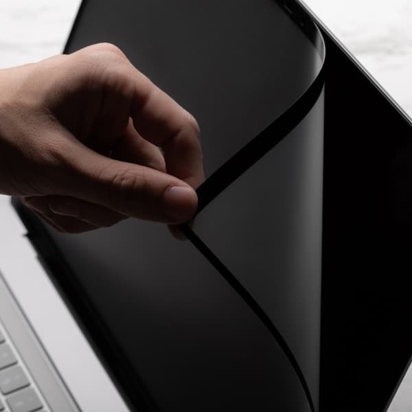 Moshi iVisor AG - Mat skærmbeskytter til MacBook Pro 14" (M3/M2/M1/2023-2021) (Sort/Klar/Mat)