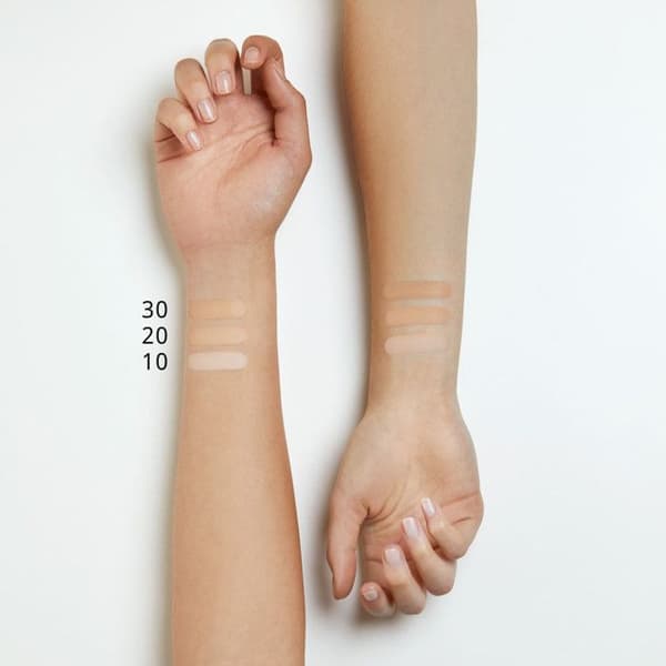 Essence - Korrigerande Coverstick - 20 Matt Sand
