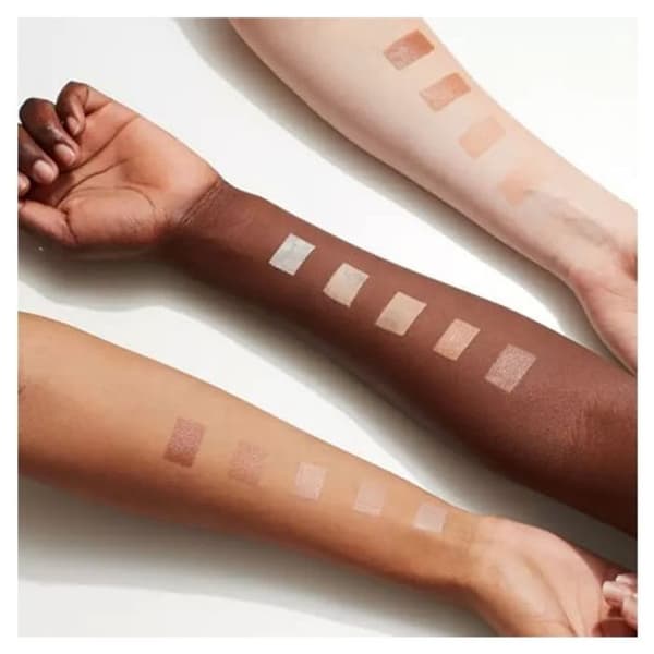 BB Cream All In One multifunktionell BB-krämbas / kräm / foundation / SPF15 01 Sand 30ml