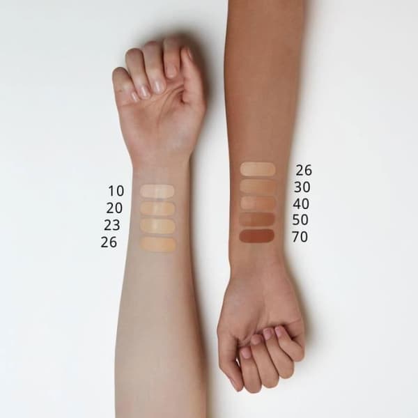 Concealer - Essence - Kamouflage + Matt Corrector - 40 Medium Fawn - Vattentät - Hög täckning - Matt finish