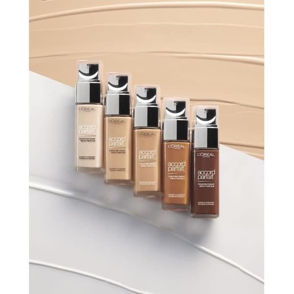 L'Oréal Paris Accord Parfait Fluid Foundation 2.R Vanilla Rosé