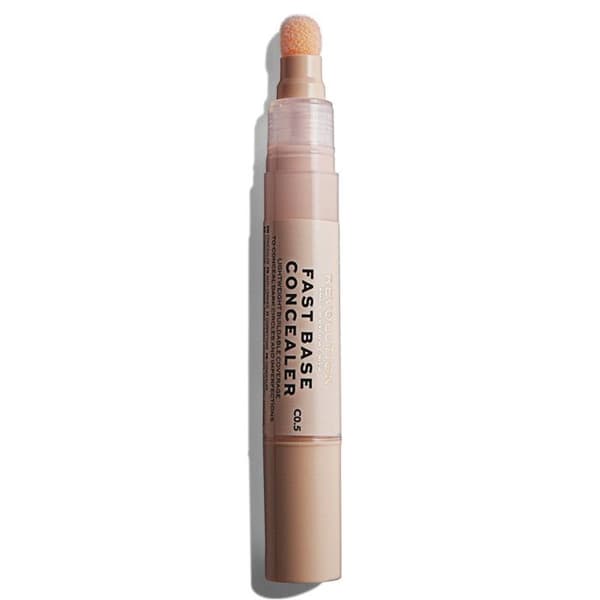 Makeup Revolution - Fast Base Concealer - C0.5