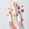 Miniatyrbild 7 av 7: Flytande makeupbas Revolution Make Up Conceal & Define Nº F9 (23 ml)