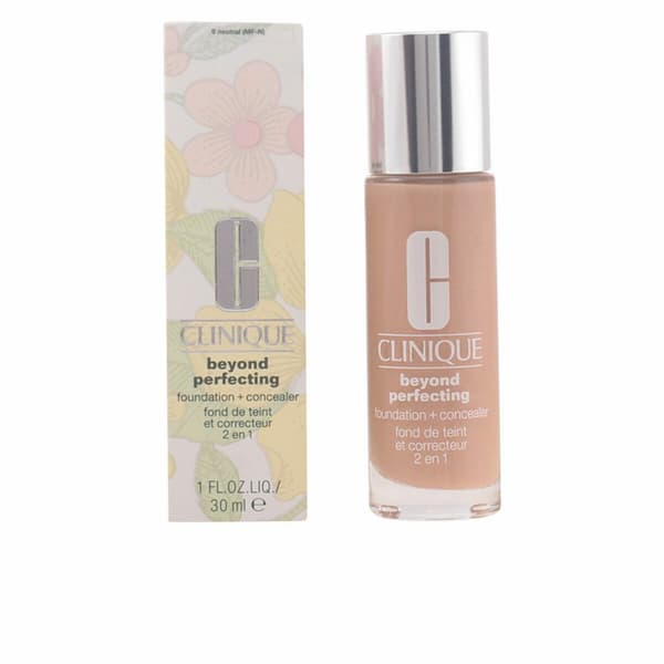 Flytende Foundationsminke Clinique Beyond Perfecting Naturell 30 ml