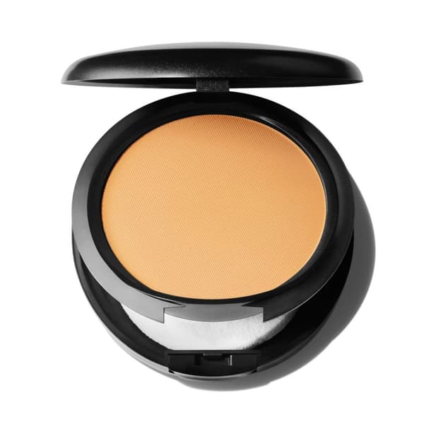 MAC® Studio Fix Powder Plus Foundation NC43 15 g