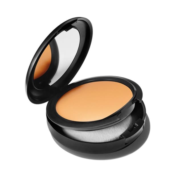MAC® Studio Fix Powder Plus Foundation NC43 15 g