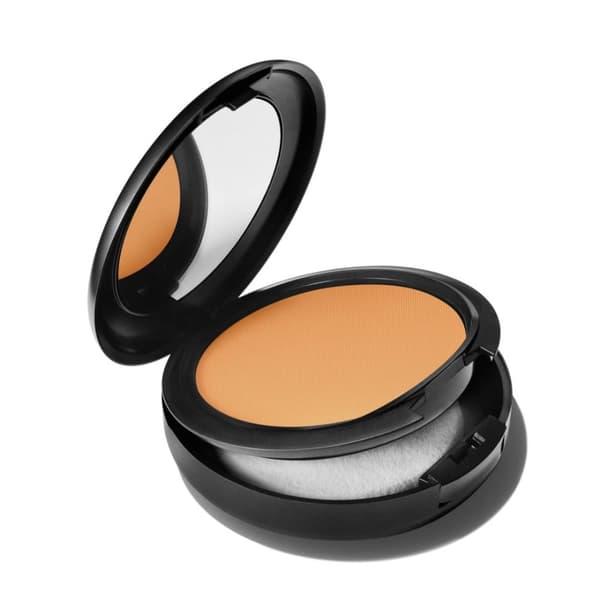 MAC® Studio Fix Powder Plus Foundation NC44.5 15 g