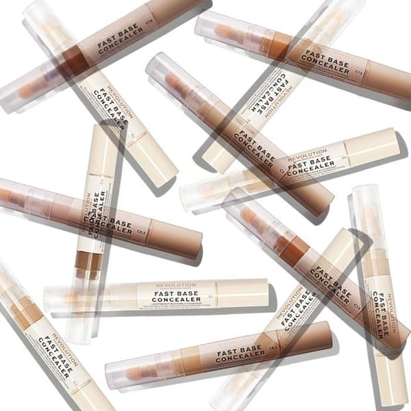 Makeup Revolution - Fast Base Concealer - C5