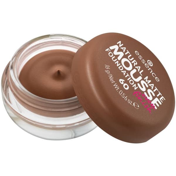 Mousse Foundation - Essence - Natural Matte Mousse - Nyans 60 - Vegansk - Mattande