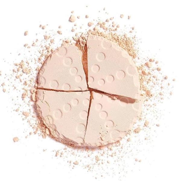 Makeup Revolution - Bake &amp; Blot Baking och Finishing Powder - Spets