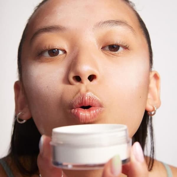 3INA MAKEUP - Det Inställande Löst Puder 100 - Transparent