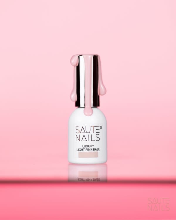 SAUTE NAILS Hybridbas för naglar Lyxig LJUSROSA BAS - 8ml