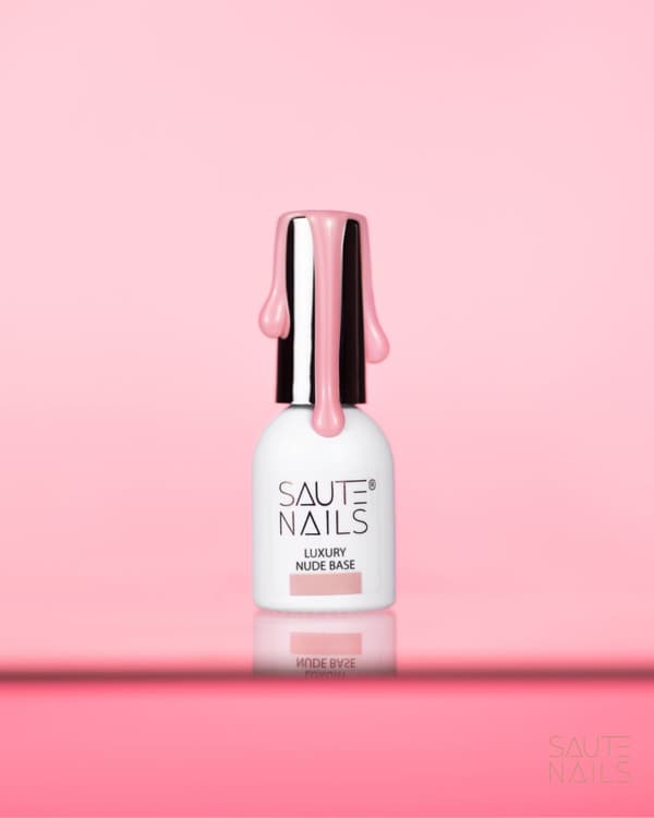 SAUTE NAILS Hybrid base til negle Luksus NUDE BASE - 8ml