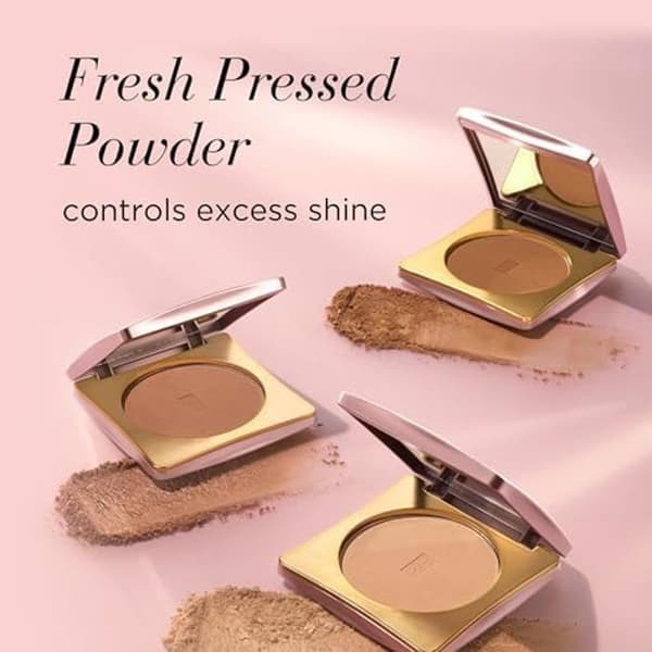 Kompakt pulver - Elizabeth Arden - Felfri finish - Matt finish - Lätt täckning - Alla hudtyper