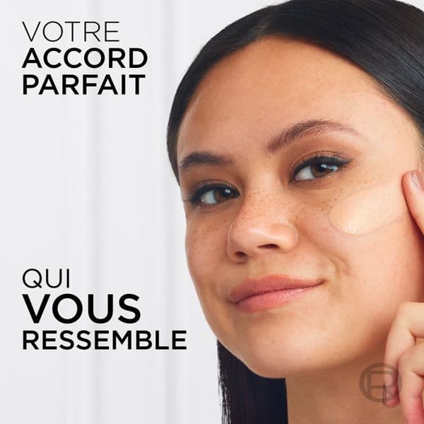Foundation - L'OREAL PARIS - Accord Perfect - 4.5N TrueBeige - 30 ml - Skräddarsydd förenande