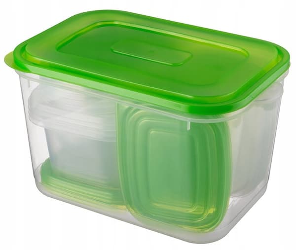 Set med 21 plastbehållare för matförvaring