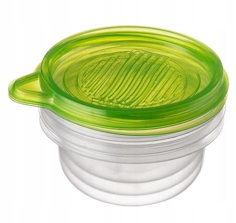 Set med 21 plastbehållare för matförvaring