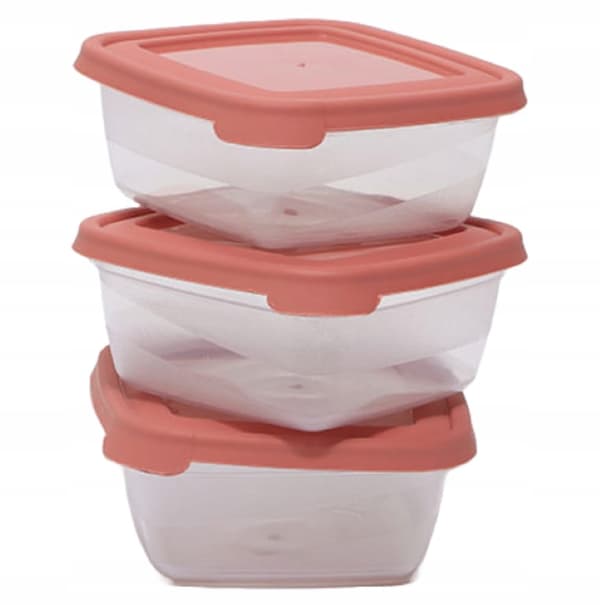 Set med 3 fyrkantiga behållare med universallock 12x12x6,5 cm
