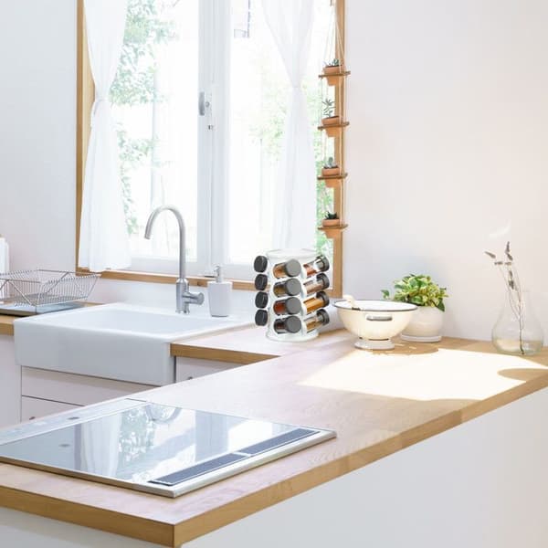 Relaxdays kryddkarusell 16 akrylglasburkar, örtkryddskärm i plast, roterbar, vit