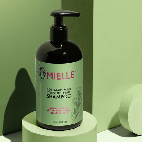 Mielle Stärkande Schampo med Menthol och Rosmarin, Infuserat med Biotin, 355ml