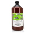 Pikkukuva 2 / 3: Nourishing Conditioner Davines Love 1 L