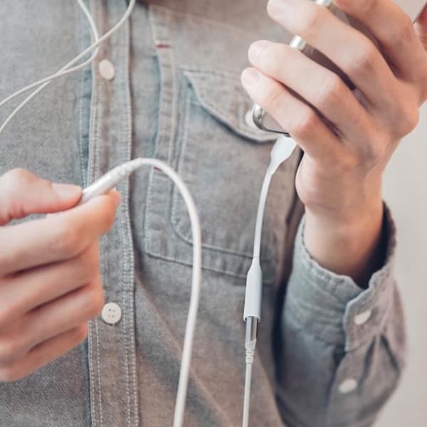 Ljudadapter USB-C till 3,5 mm uttag Samsung Kompakt Kvalitet Ljud Vit