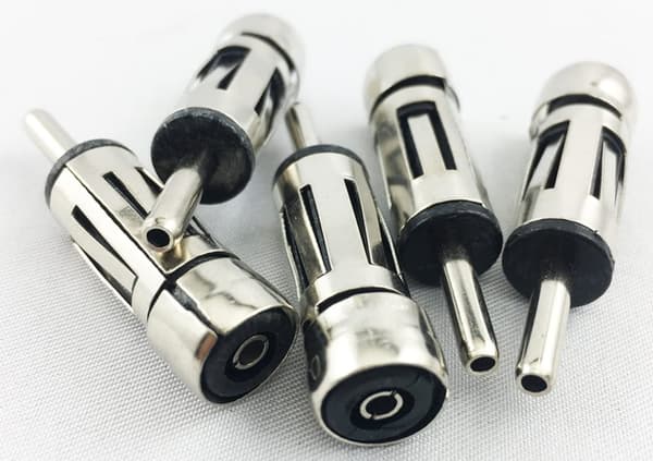 Antenneadapter. ISO - DIN lige adapter
