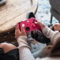 Pikkukuva 3 / 6: Langaton Xbox-ohjain - Bluetooth - Syvänvaaleanpunainen - Xbox SeriesX | S. Xbox One. Windows 10 -tietokone. iOS- ja Android-puhelimet