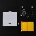Miniatyrbillede 2 af 2: Game Boy genopladeligt batteri, 2600mAh kapacitet, USB-C opladning,Hvid