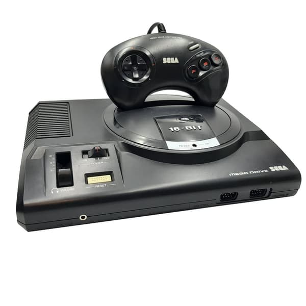 Perusyksikkö Sega Mega Drive (Käytetty)