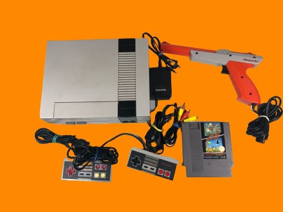 Nes Konsol SCN MED NY CONNECTOR + Spel & Zapper Nintendo 8-Bit Basenhet Original