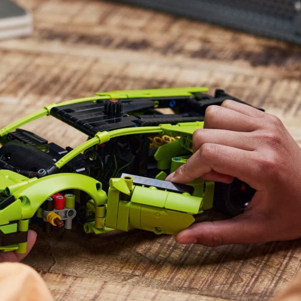 LEGO Technic - Lamborghini Huracan Tecnica - 42161