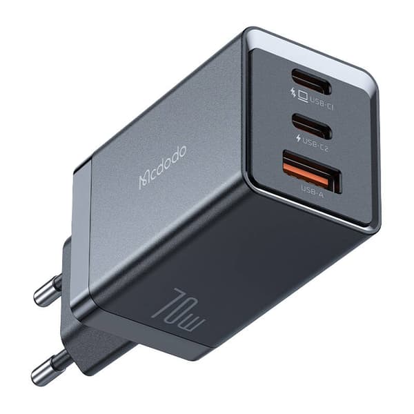 GaN Mcdodo CH-1543 nettverkslader, 2x USB-C, 1x USB, 67W + USB-C til USB-C 2m kabel (svart)