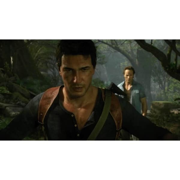 PS4 1TB + Uncharted 4: A Thief's End- USED