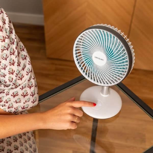 Cecotec Bordsfläkt utan sladd EnergySilence 4000 Portabel Bordsfläkt