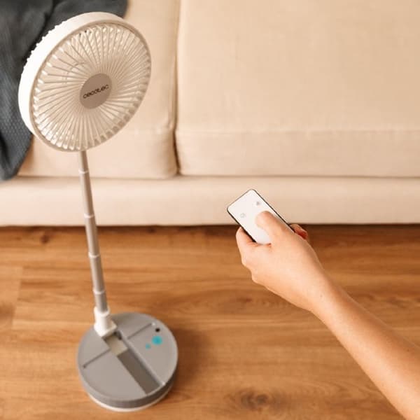 Cecotec teleskopisk fläkt EnergySilence 800 FoldAir bärbar kontroll