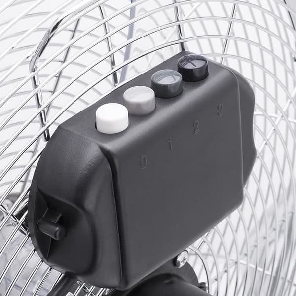 TRISTAR VE-5885 Metallgolvfläkt Ø50 cm - 140 watt - 3 hastigheter - Tilting - Grå