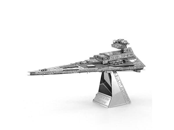 Metal Earth Star Wars Star Destroyer byggsats i metall