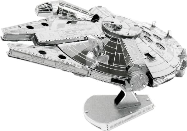 Metal Earth Star Wars Millenium Falcon byggsats i metall