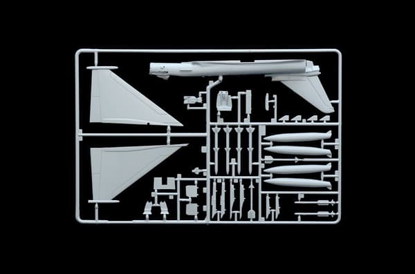 ITALERI 1:72 - EF-2000 Typhon RAF Service