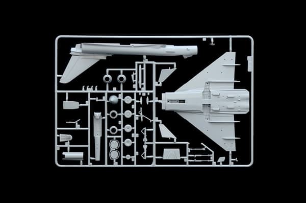 ITALERI 1:72 - EF-2000 Typhon RAF Service