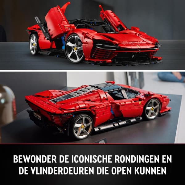 LEGO Technic Ferrari Daytona SP3 - 42143