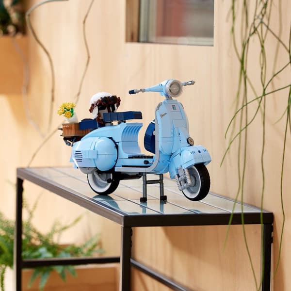 LEGO Creator Expert Vespa 125 - 10298