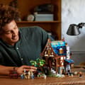 Pikkukuva 8 / 9: LEGO Ideas Keskiaikainen seppä - 21325