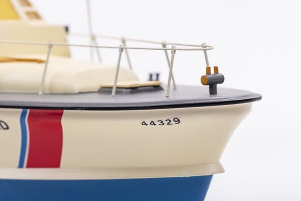 Billing Boats 1:40 U.S. Coast Guards -Plastic hull-photo manual