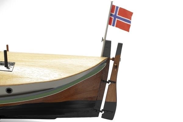 1:20 Nordlandsbaaden - wooden hull
