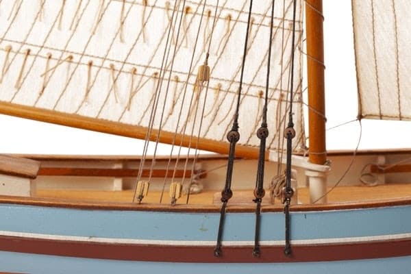 Billing Boats 1:50 HENRIETTE MARIE - Wooden hull