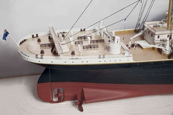Billing Boats 1:144 RMS Titanic Complete -Wooden hull