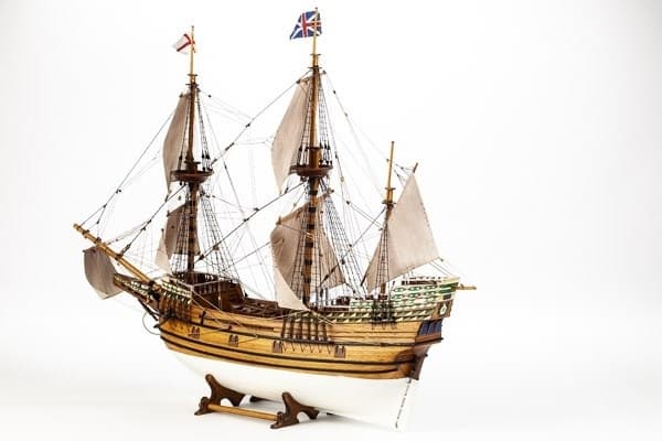 Billing Boats 1:60 Mayflower -Wooden hull
